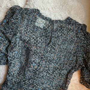 Isabel (Top) : everything u want from Fall